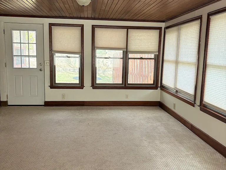 All season family room