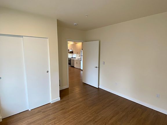 3rd image of 1439 NW 60th St #106