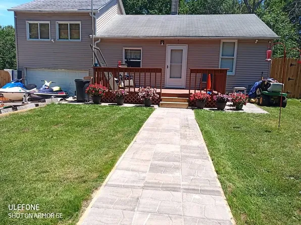 901 N Horace Ave, Rockford, IL 61101