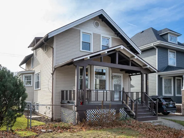 3909 W Eddy St, Chicago, IL 60618