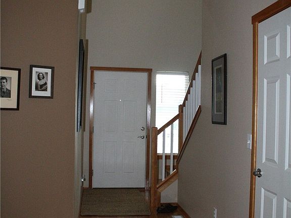 3rd image of 3611 81st Dr NE