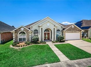 11413 Campbell Ln, New Orleans, LA 70128