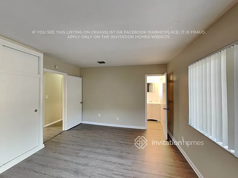 2608 SW 34th Ave — Photo 10
