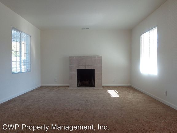 2nd image of 1121 Halcyon Dr