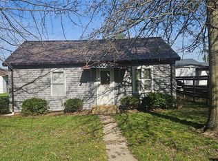 226 Charles St, Licking, MO 65542