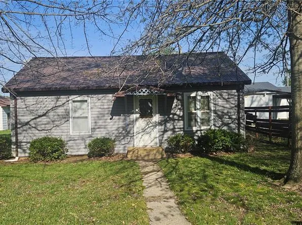 226 Charles St, Licking, MO 65542
