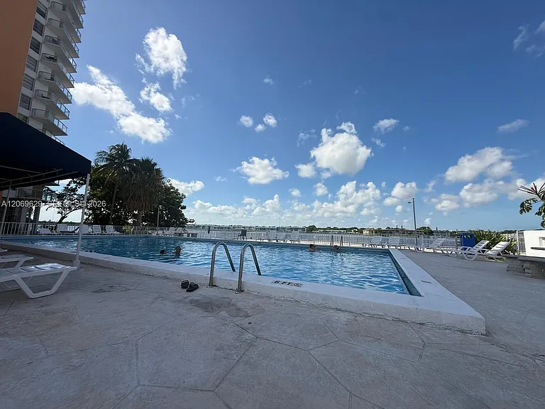 1351 NE Miami Gardens Dr #1113E — Photo 19