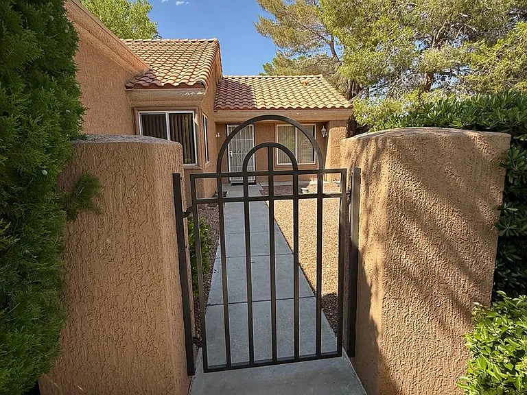8524 Willowrich Dr — Photo 6