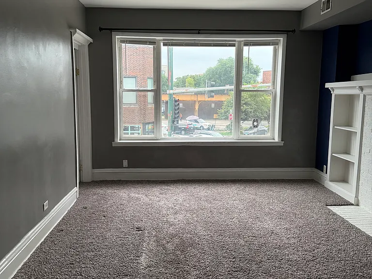 2455 N Milwaukee Ave #2F — Photo 4