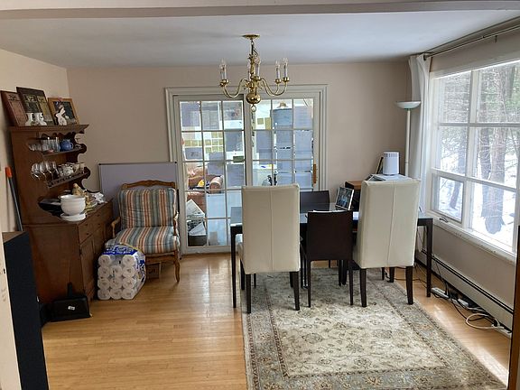 2nd image of 6 Partridge Ln