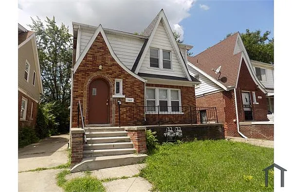 Building Photo - 15841 Kentucky St #2