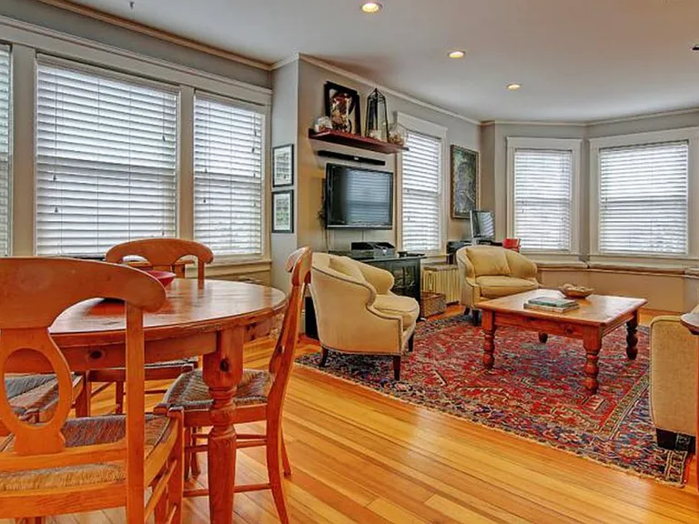 98 Lorimer Ave #2 — Photo 10