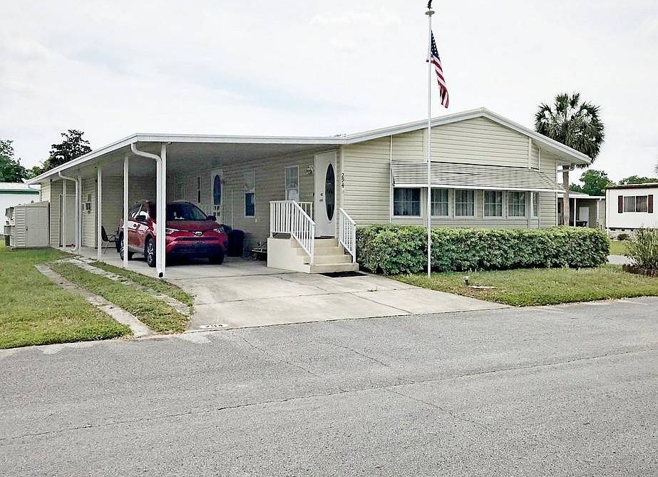 1st image of 3150 NE 36th Ave Lot 294