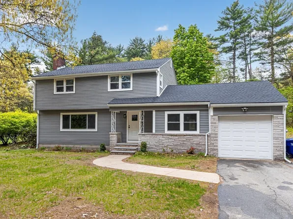 61 Jordan St, North Chelmsford, MA 01863