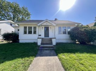 307 W Charles St, Champaign, IL