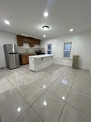 855 Troy Avenue, #3