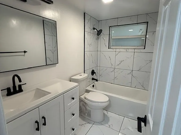 3721 SW 59 Terr Davie, FL 33314 — Photo 7