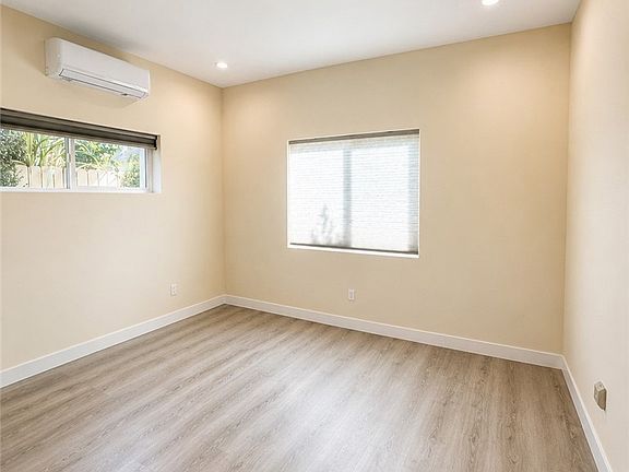 4th image of 4902 Temple City Blvd