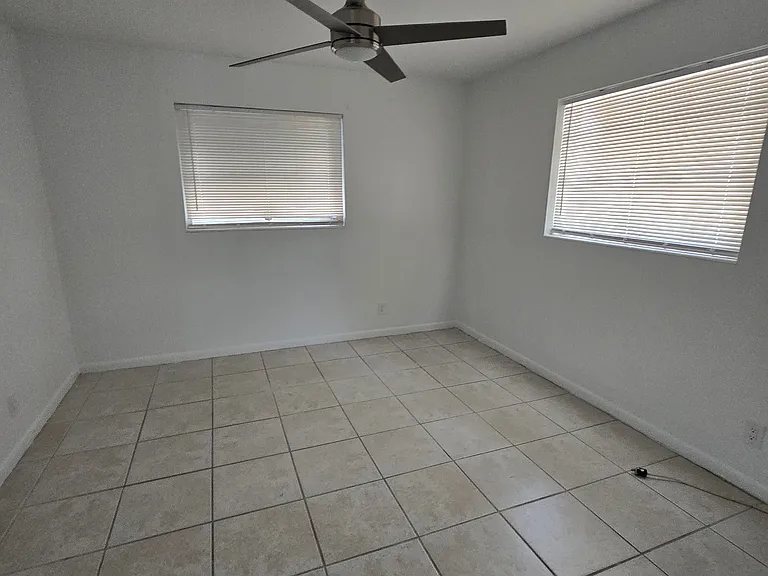 720 S Haverhill Rd — Photo 11