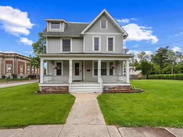201 E Court St, Paris, IL 61944