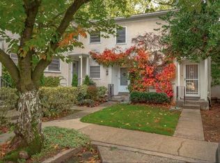 6807 NE Broadway St, Portland, OR 97213