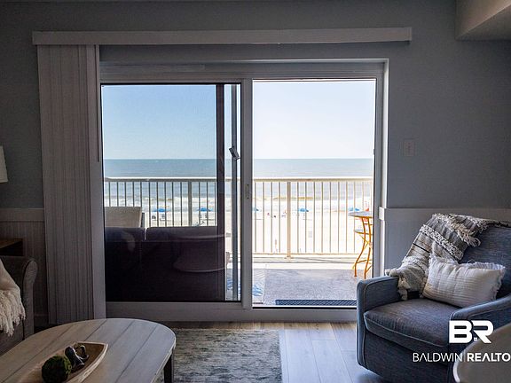 5th image of 561 E Beach Blvd Unit 303