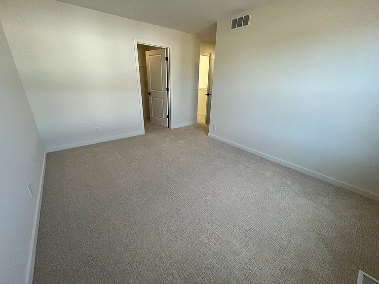 4419 Trillium Ct — Photo 15