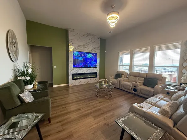 602 Sue Peaks Loop, Dripping Springs, TX 78620