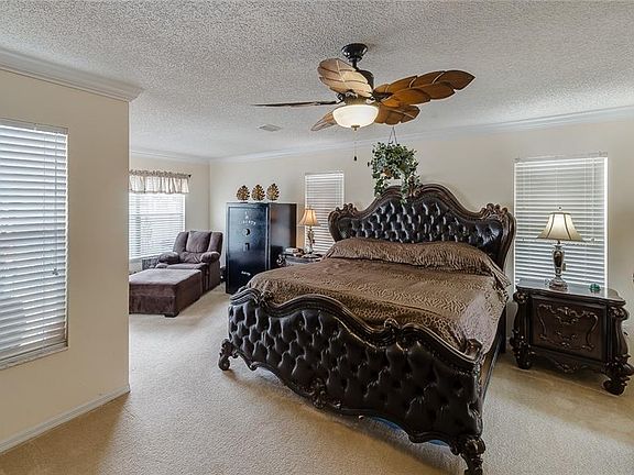 5th image of 2347 Abalone Blvd