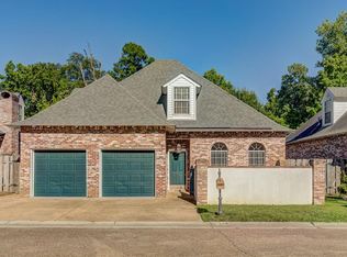 116 Fleur De Lis Dr, Vicksburg, MS 39180