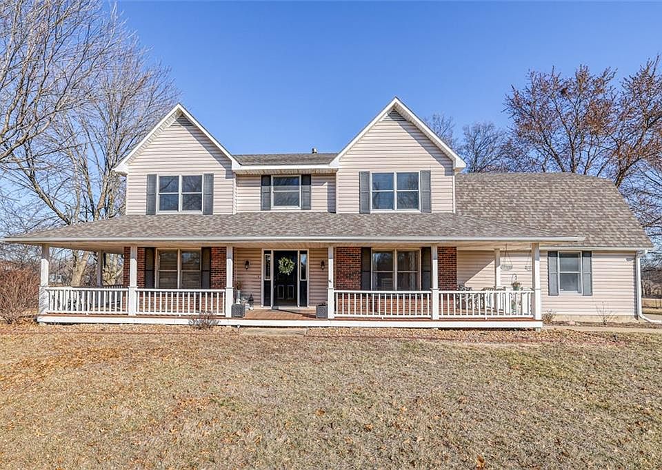 1st image of 25002 E Twin Pines Dr