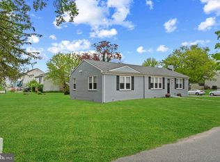 14 Montrose Rd, Pasadena, MD 21122