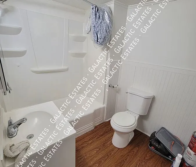 27 Ferry St — Photo 8