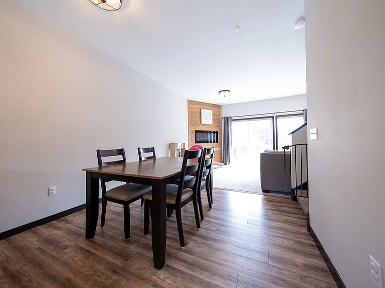 10240 3rd St NE #D — Photo 11