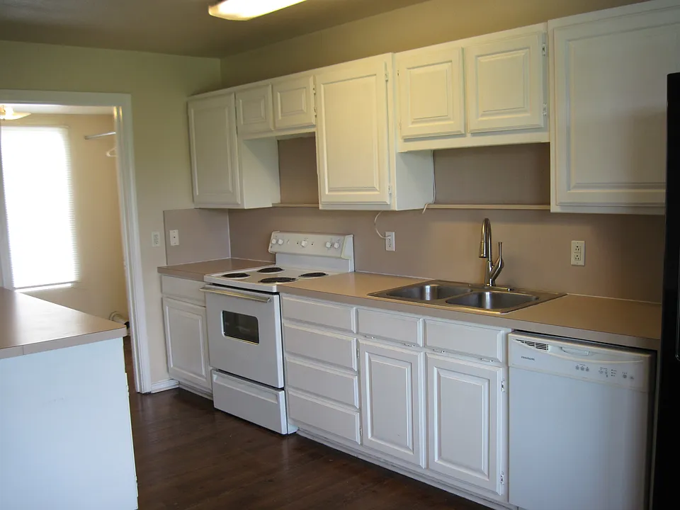 5618 Kemah Ct