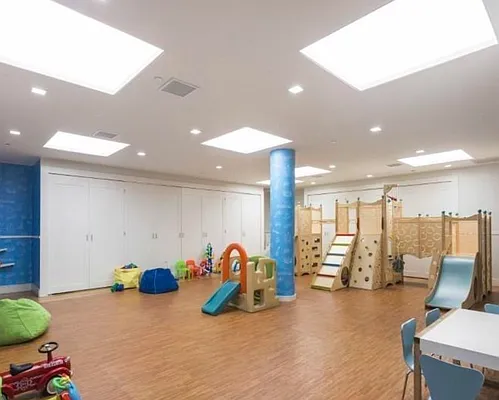 Rented by Liss Real Estate Group LLC | media 19