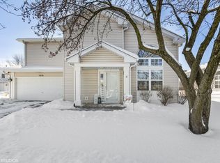 1616 Abington Ln, North Aurora, IL 60542