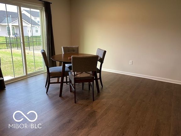 3rd image of 1169 Brightwood Cir