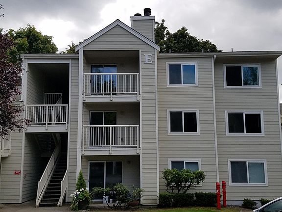 Front of Building E. The unit is on the top floor.