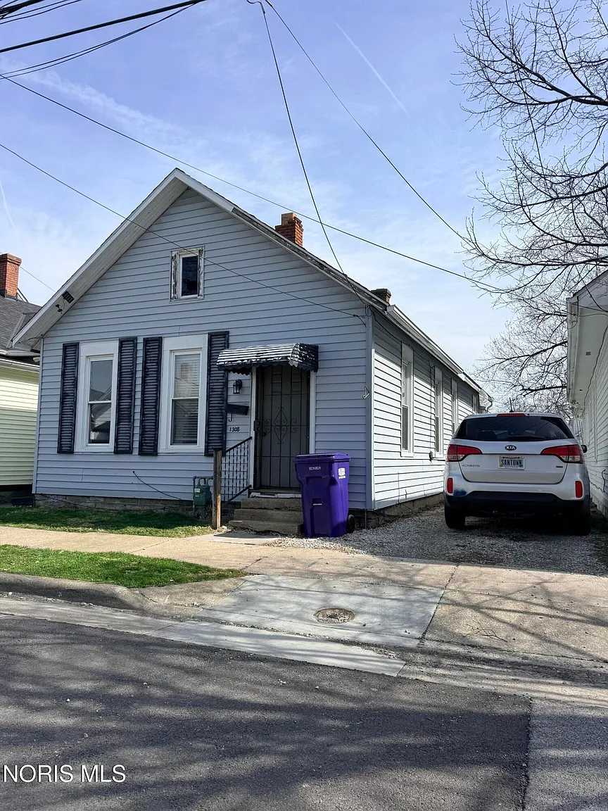 1308 Stone St photo 1