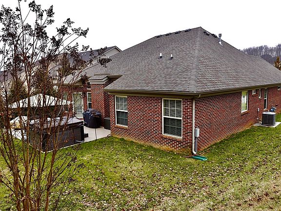 5th image of 12754 Sailpointe Ln