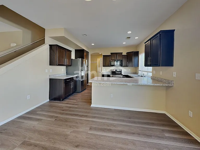 5550 N Lisbon St — Photo 3