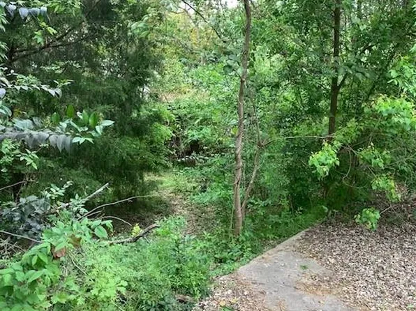 1812 N Sam Houston Pkwy W, Houston, TX 77038