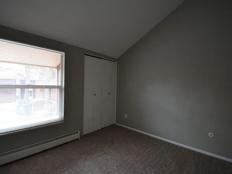 4417 N Carefree Cir — Photo 10