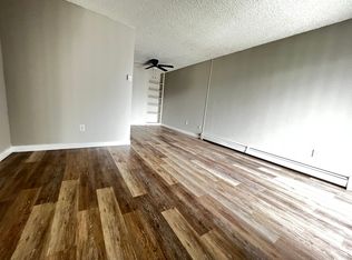 3383 E Fountain Blvd APT C, Colorado Springs, CO 80910