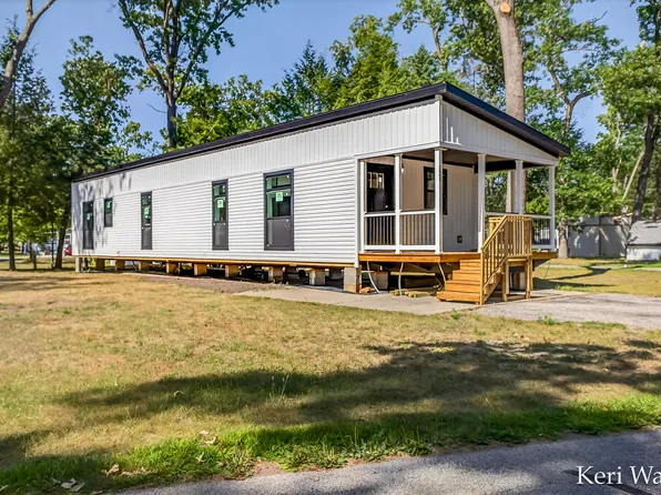 3480 Hickory Rd, Twin Lake, MI 49457