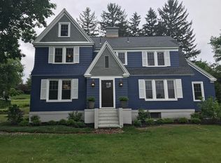 320 Loudon Rd, Loudonville, NY 12211