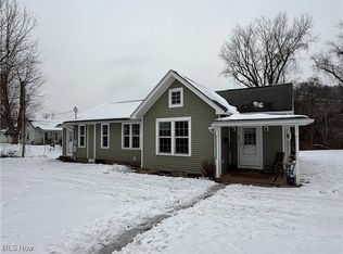 200 Ankrom St, Saint Marys, WV 26170