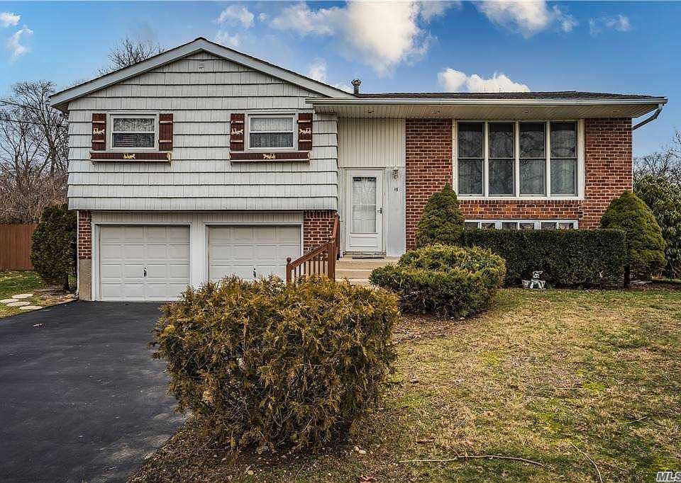 1st image of 15 Glenford Ln