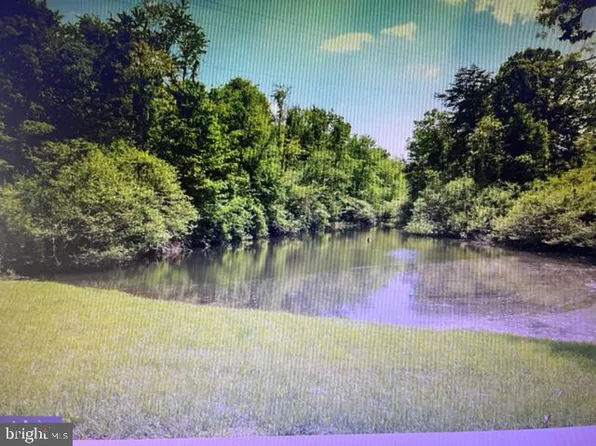 2 Harvest Dr, Romney, WV 26757